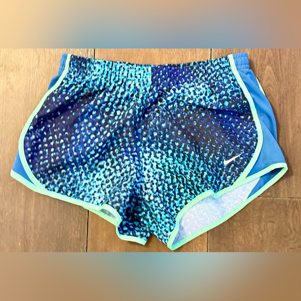 Nike dry fit athletic shorts. Girls size medium.